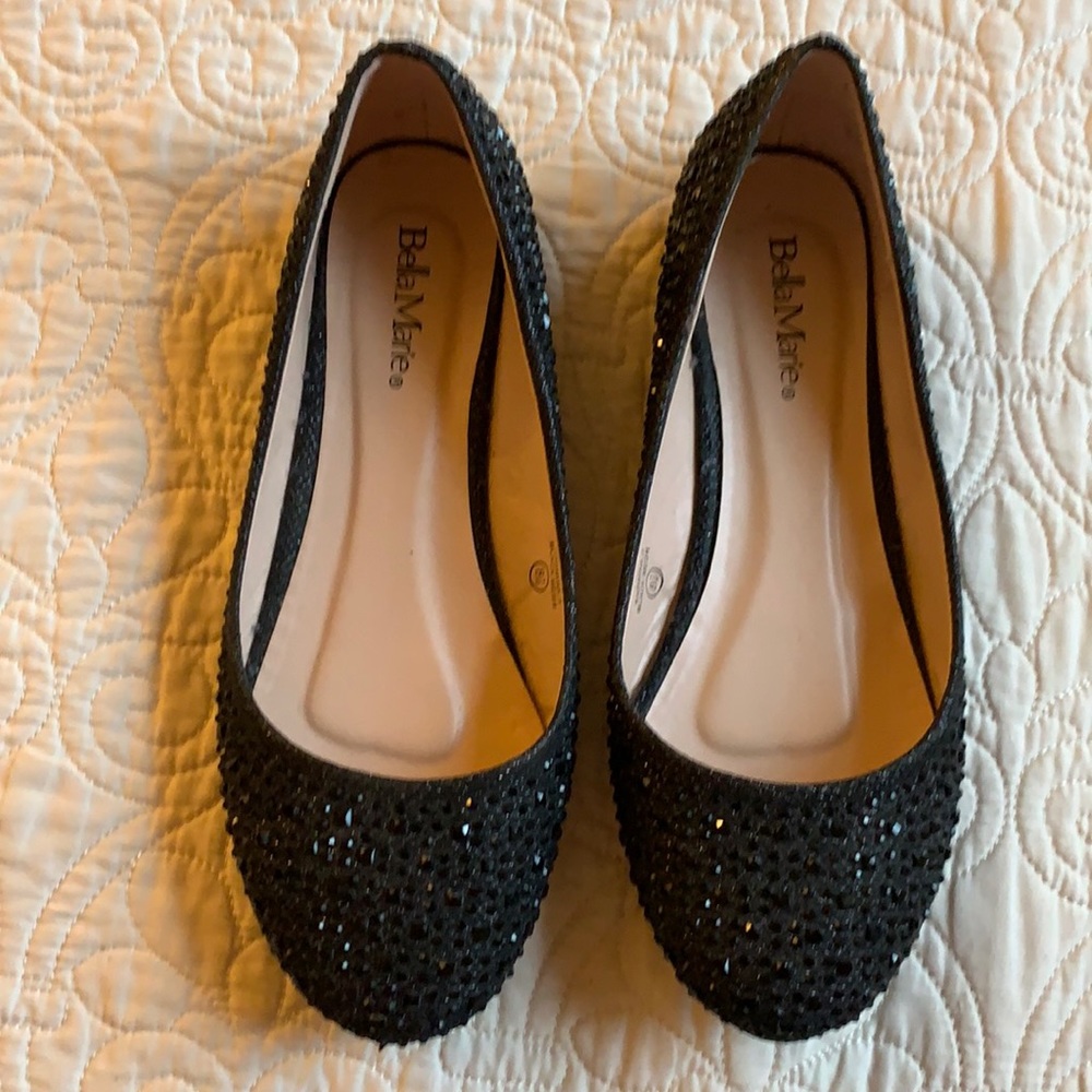 Bella Marie black flats